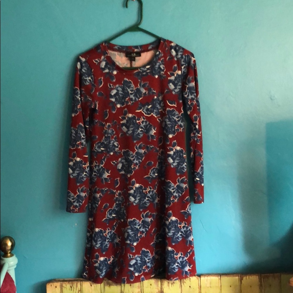 Long sleeve floral dress